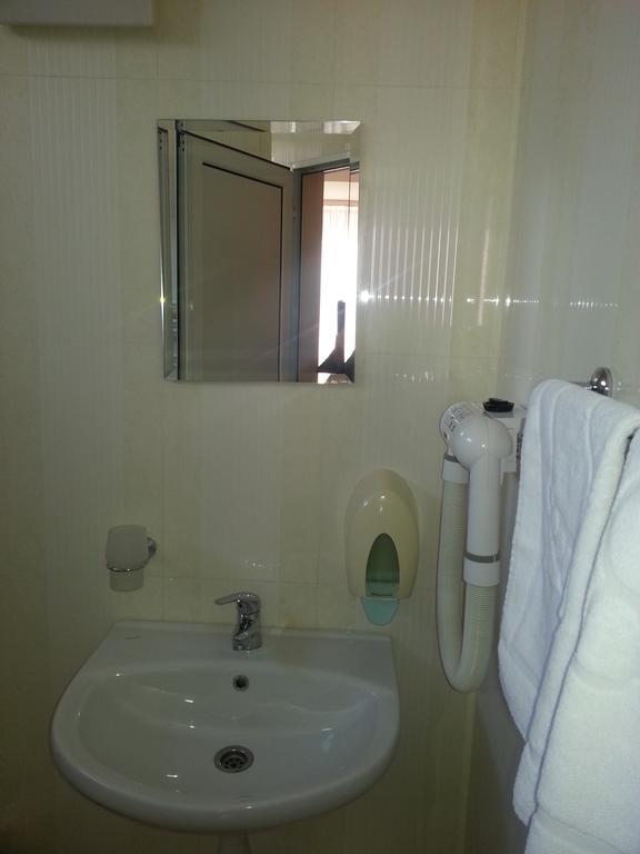 Family Hotel Yola Chepelare Quarto foto