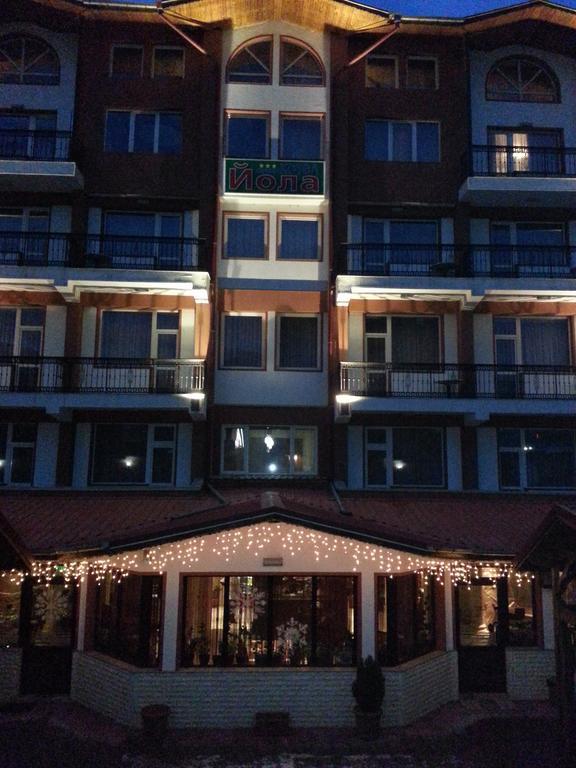 Family Hotel Yola Chepelare Exterior foto