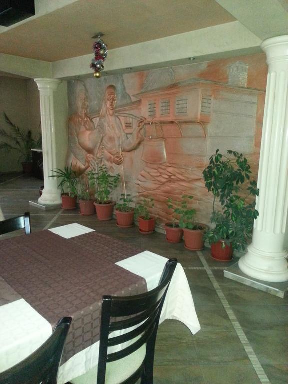 Family Hotel Yola Chepelare Exterior foto